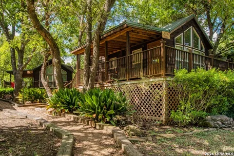 10279 US Hwy 290
