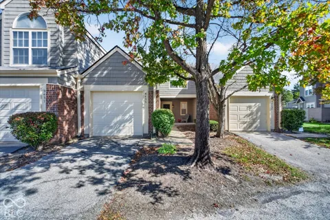 9433 Wimbledon Court