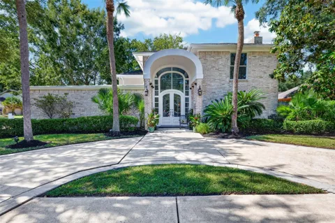 1003 Villa Court Drive