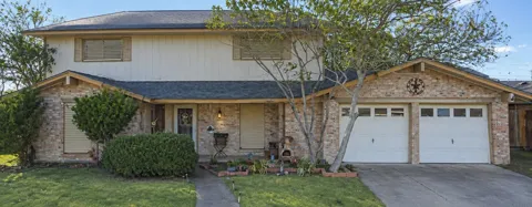 204 Trinity Drive