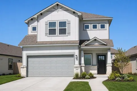 6443 Escondido Dr