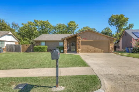 3129 S 140th EastAvenue
