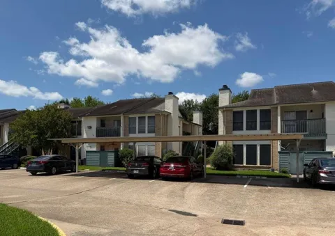 250 El Dorado Boulevard #190