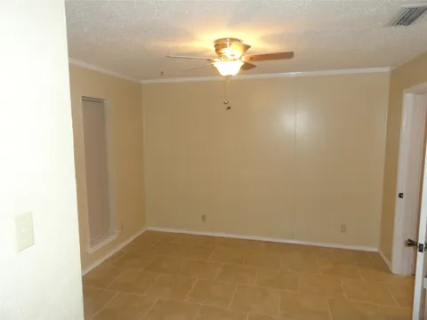1809 Santa Clara Court