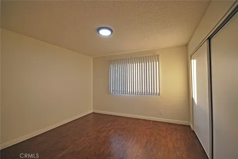 1046 Irving Avenue #101