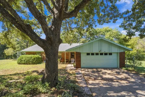 616 Highland Terrace
