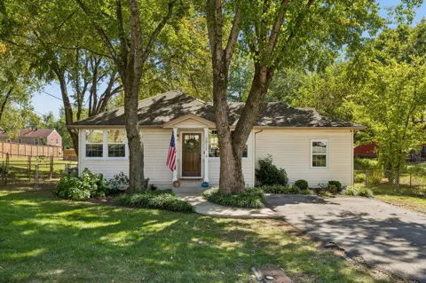 3812 Inglewood Cir