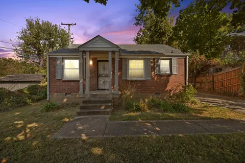 1304 Mercury Dr