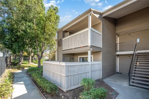 1309 W Mission Boulevard #5