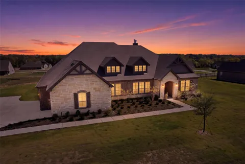 813 Valley Ridge Road