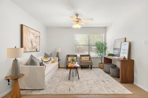 1500 Northwest Boulevard #415