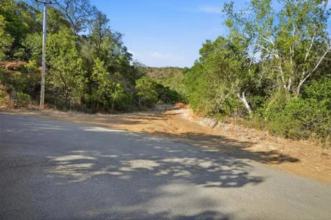Oak Valley Road