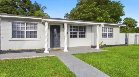 3907 SW 59TH AVENUE #1