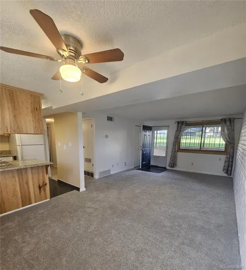 1723 Robb Street #4