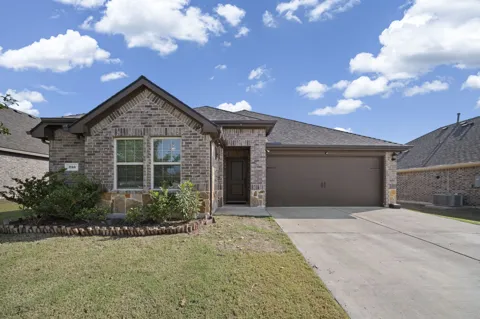 216 Churchill Court