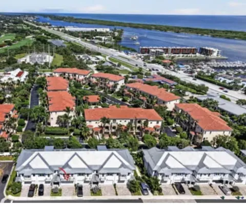 114 ROYAL PALM CIRCLE