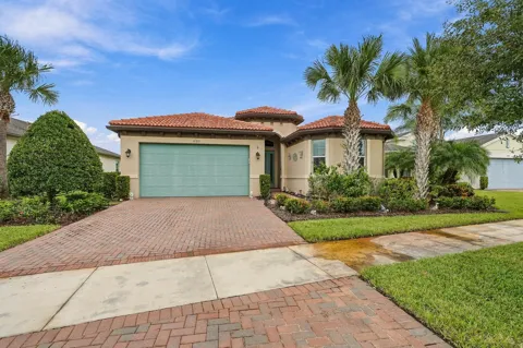 11331 SW LAKE PARK DRIVE