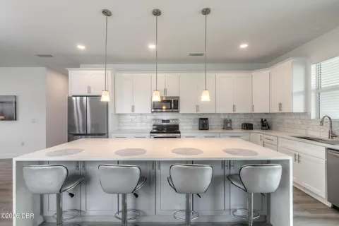 2625 Travelers Palm Drive
