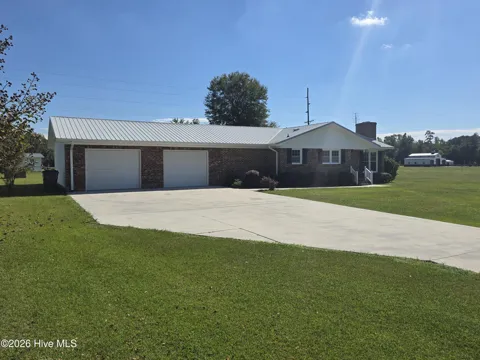 3067 Peacock Road