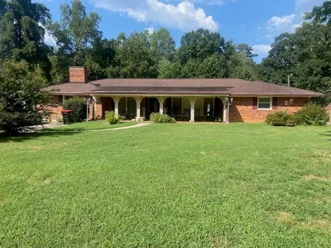 140 Bobs Drive