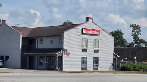 424 US Highway 25 N