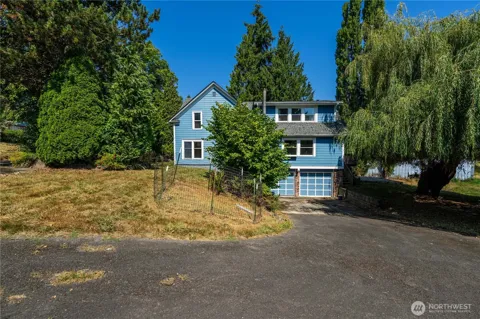 10121 67th Avenue NE