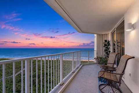 2700 Hwy A1A #1102
