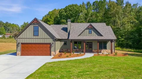 61 Goodman Path
