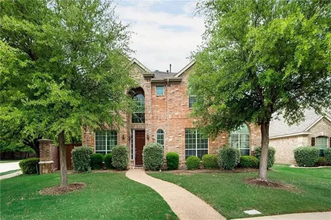 9304 Regal Oaks Drive