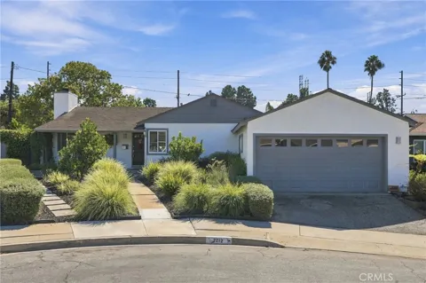 2212 Earle Court