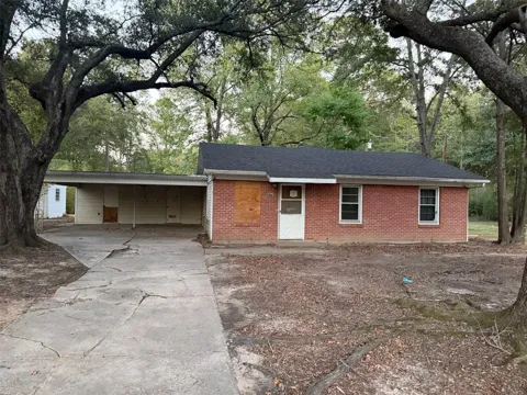 105 Circle Drive