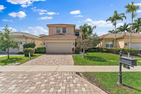 156 Isle Verde Way
