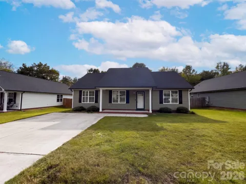 335 Odell Drive NW