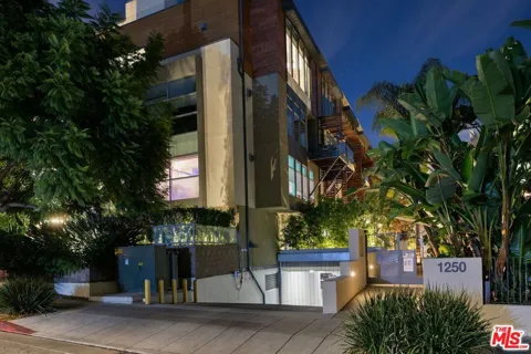 1250 Harper Avenue #302