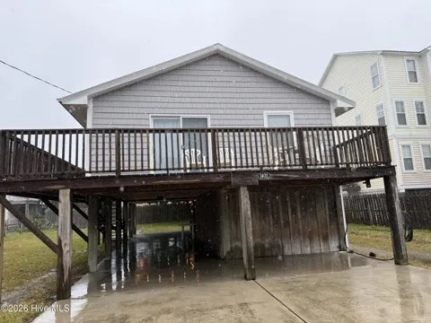 1402 Canal Drive
