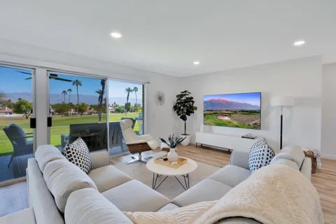 80076 Palm Circle Drive