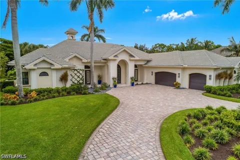 Lakebend Preserve Court