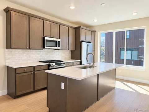 1301 Adams Avenue #128