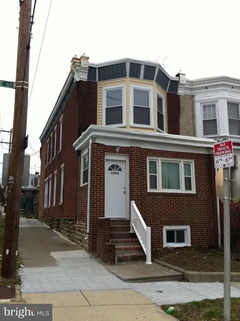 5000 GRATZ STREET