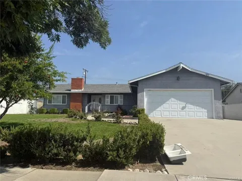 1095 W 17th Street