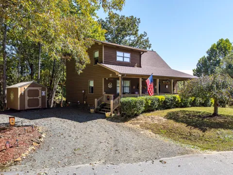 15 Chinquapin Lane