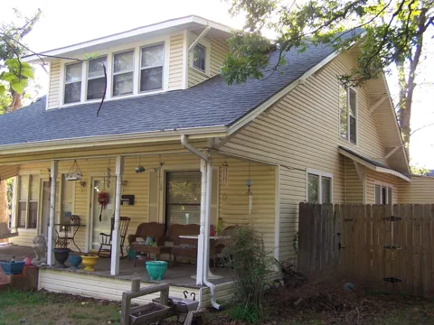 900 W Washington Street