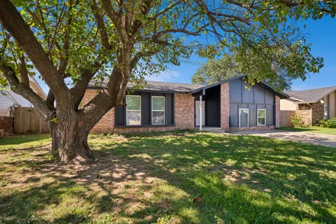 4500 S Elm Avenue