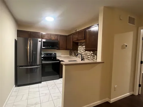 18333 Roehampton Drive #417