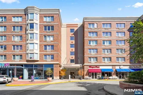 3218 City Place