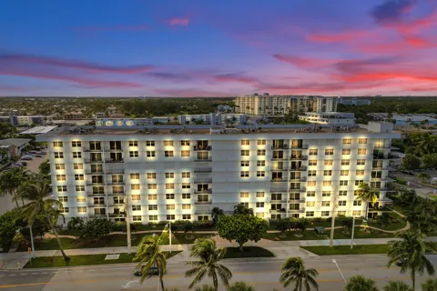 1009 OCEAN BOULEVARD #507