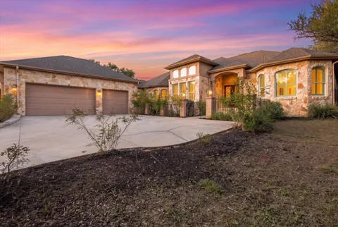 2708 Springwood Lane