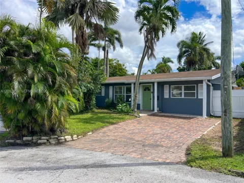 1830 NW 32nd Ct