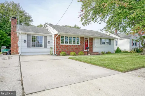 220 MARSDEN AVENUE