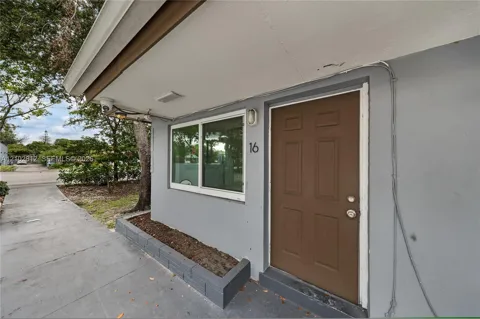 6226 Miramar Pkwy #8